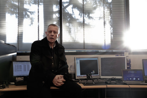 Frédéric Naville, à l’Institut national de police scientifique (INPS) d’Ecully © Tim Douet