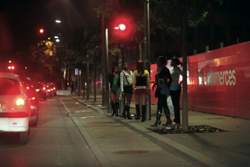 Les prostituées lyonnaises s&amp;#39;accrochent à leur trottoir