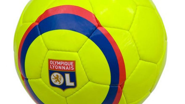 ballon de foot OL jaune