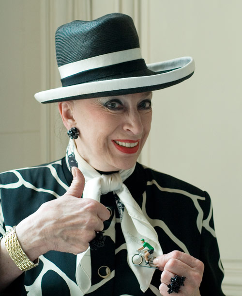 Geneviève de Fontenay () Geneviève de Fontenay ()
