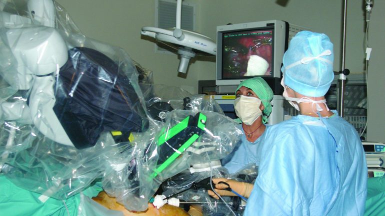 robot chirurgical