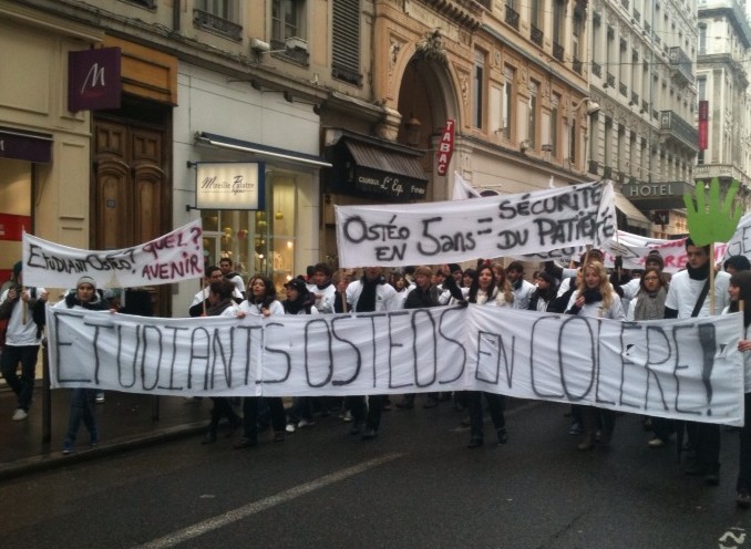 ostéos () ostéos ()