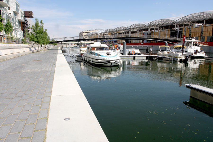 confluence () confluence ()