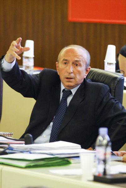 collomb () collomb ()