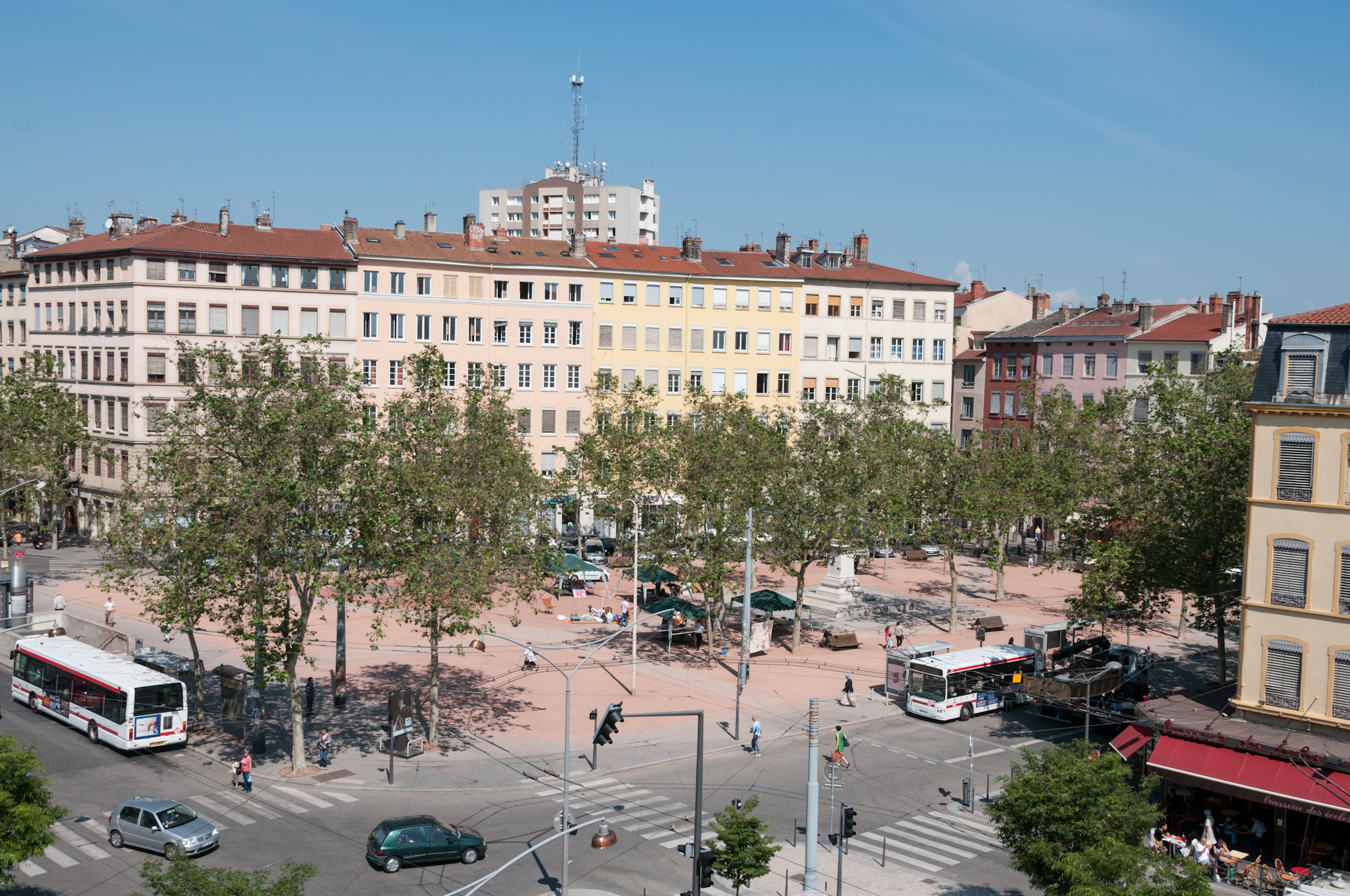 vincent-poillet_croix-rousse-30052012-4781- () vincent-poillet_croix-rousse-30052012-4781- ()