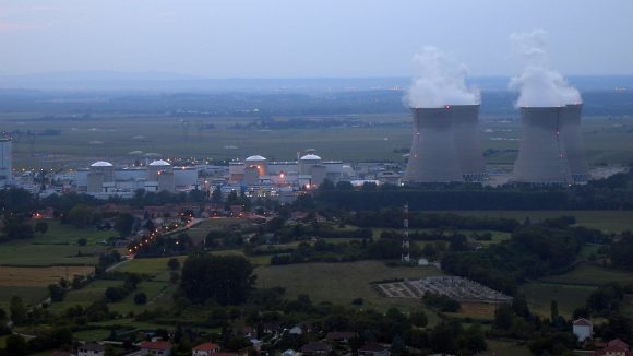 Centrale-nucleaire-Bugey