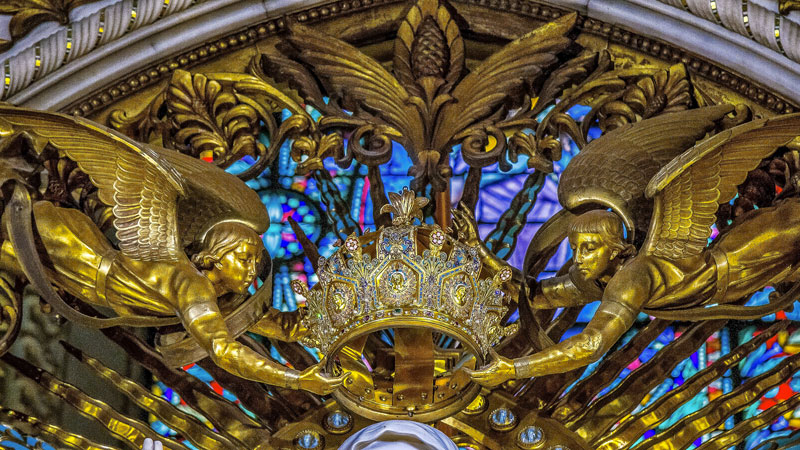 La couronne de la Vierge, basilique de Fourvière