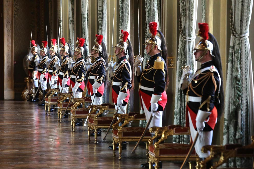 La garde républicaine, à l'Elysée