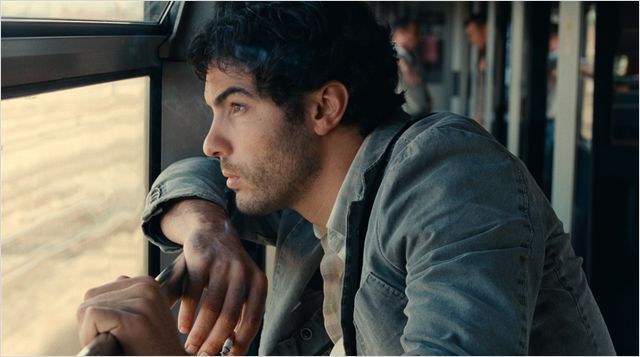 Tahar Rahim dans Grand Central © Ad Vitam