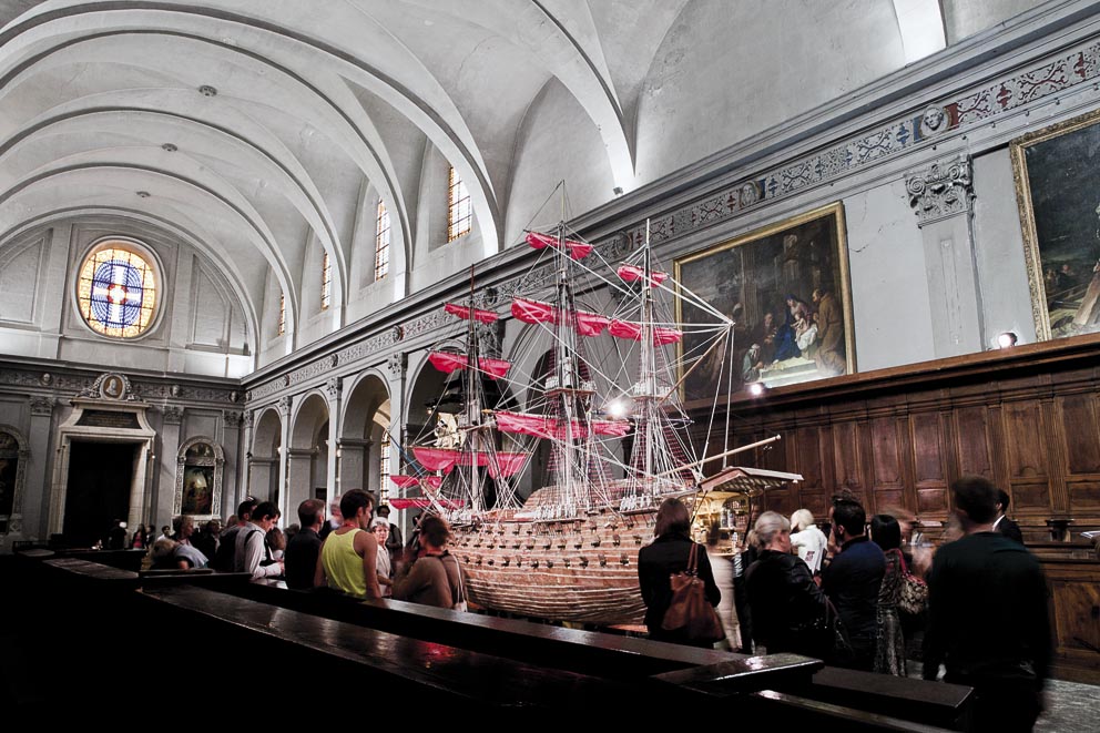 Tom Sachs, Barbie Slave Ship © Tim Douet Tom Sachs, Barbie Slave Ship © Tim Douet