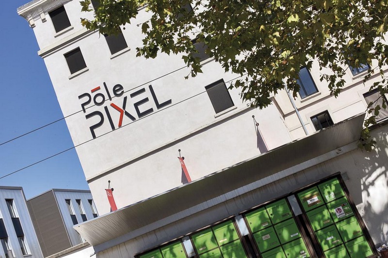 Pole pixel () Pole pixel ()