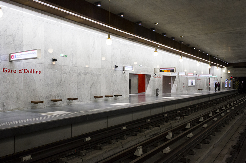 MÉTRO OUllins () MÉTRO OUllins ()