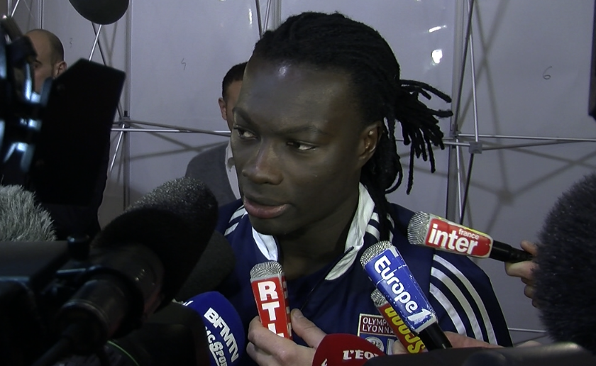 Gomis ()