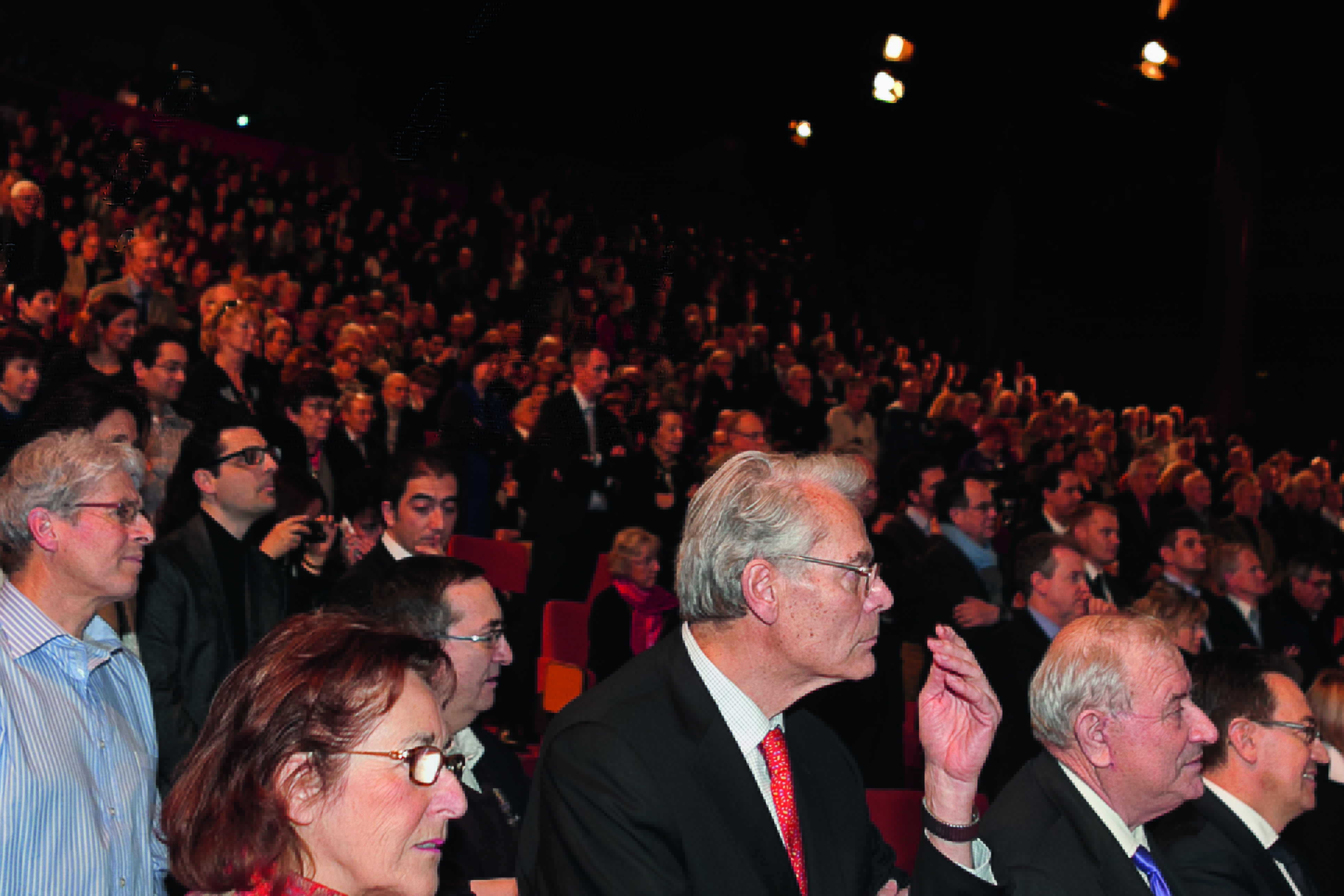 Meeting Havard 2014 © Tim Douet_107 () Meeting Havard 2014 © Tim Douet_107 ()