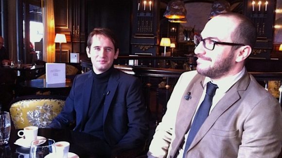 François-Xavier Pénicaud (gauche) et Paul Terra (droite) lors de l'enregistrement de l'émission l'Autre campagne