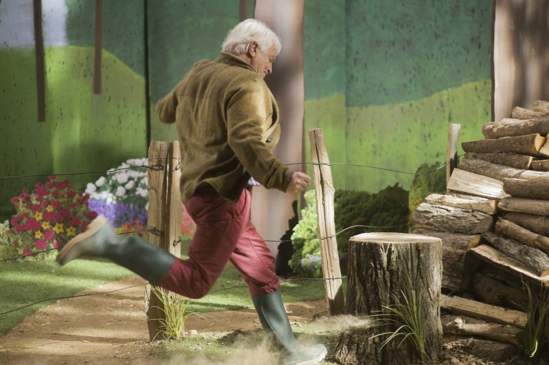 André Dussolier dans “Aimer, boire et chanter” d’Alain Resnais © Arnaud Borrel/F comme Films