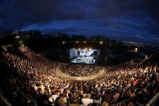 les nuits de fourviere ambiance