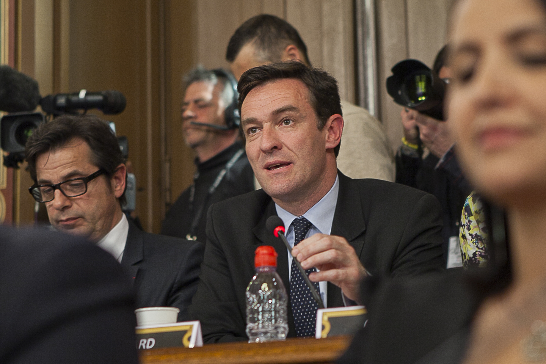 Michel Havard au conseil municipal de Lyon (à sa droite, Emmanuel Hamelin) © Tim Douet