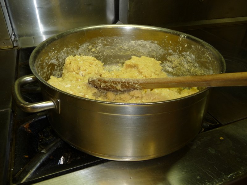 préparation des quenelles préparation des quenelles