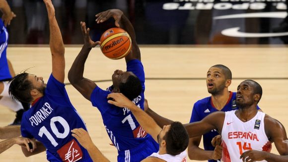 Basket: l'équipe de France face à l'équipe d'Espagne