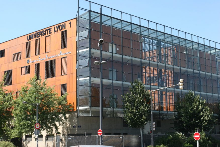 Ça s'est passé à Lyon un 21 novembre : 1re fac mixte de médecine