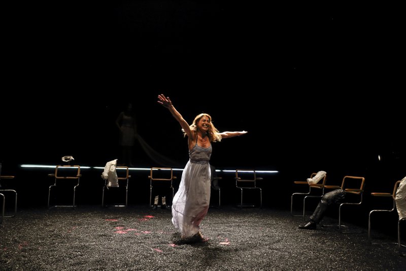 Federica Martucci dans “Arrange-toi” © Michel Cavalca Federica Martucci dans “Arrange-toi” © Michel Cavalca