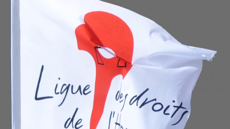 drapeau ligue des droits de l'homme