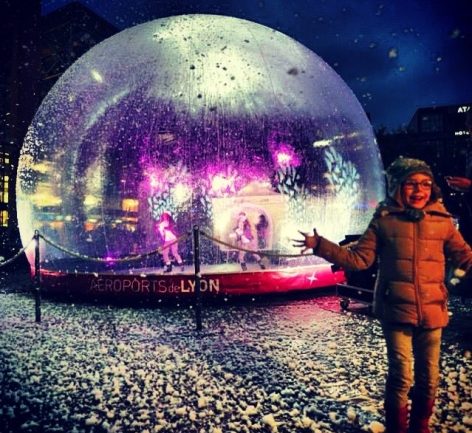 La boule de neige place de Fly'on Tour