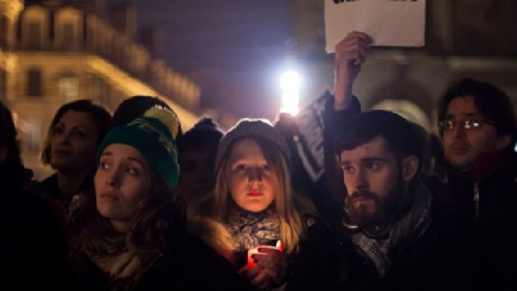 hommage aux victimes de l'attentat de Charlie hebdo