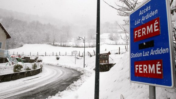 Pyrénées neige avalanche stations ski