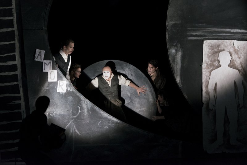 Roméo et Juliette, de Boris Blacher, mise en scène de Jean Lacornerie © Bertrand Stofleth