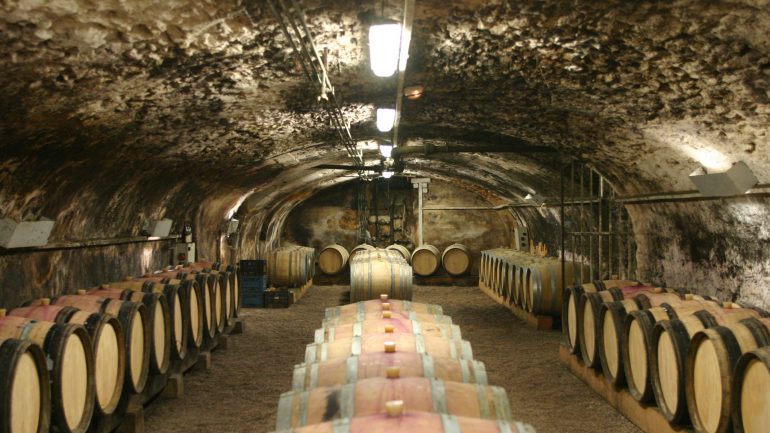 Cave dans le Beaujolais