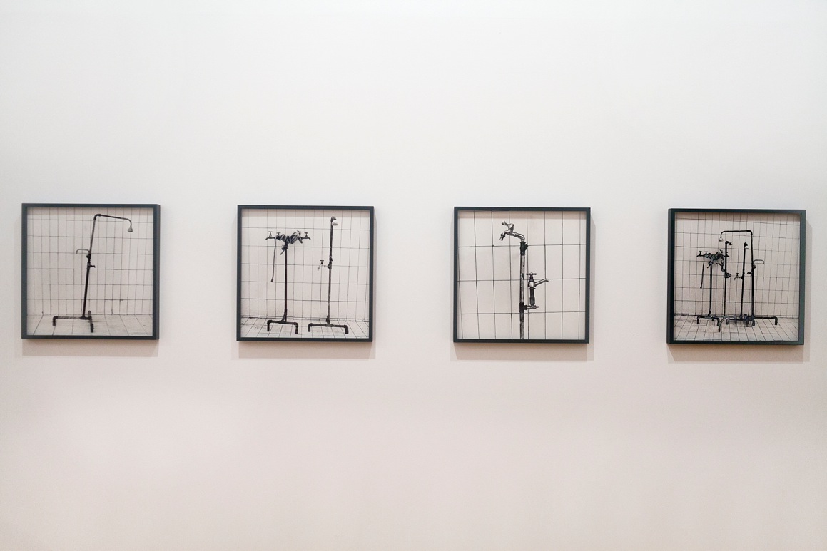 Biennale de Lyon 2015 – “Plumber Assemblage” d’Yto Barrada, au MAC © Tim Douet Biennale de Lyon 2015 – “Plumber Assemblage” d’Yto Barrada, au MAC © Tim Douet
