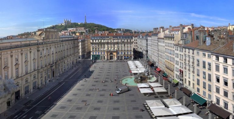 Place des Terreaux Fourvière soleil