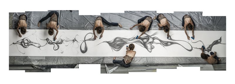 Gilbert.k – Le Cadavre exquis de Pandora (9,15x1,14 m) © Henri Granjean