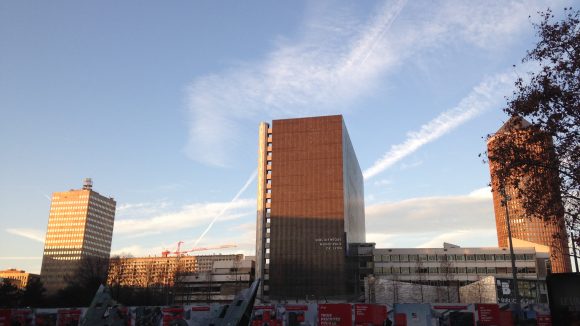 Du soleil sur la bibliothèque de la Part-Dieu