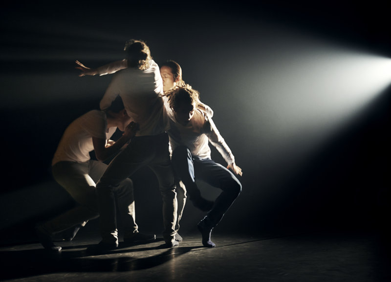 Barbarians – Chorégraphie d’Hofesh Shechter © Jake Walters