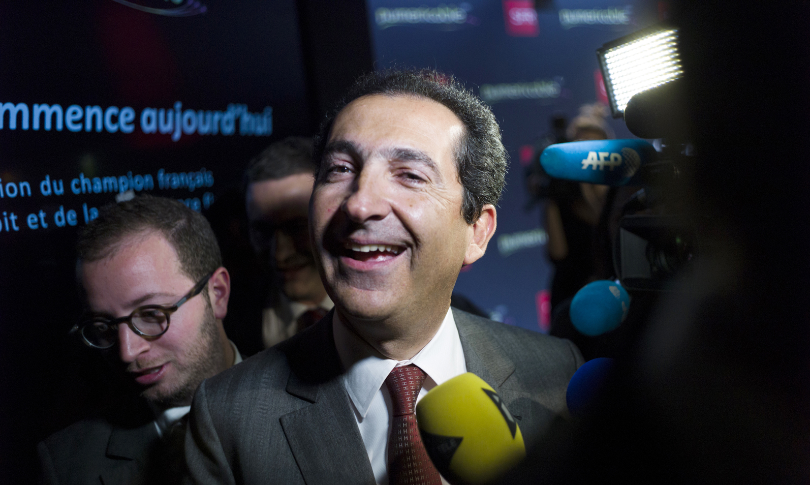 Patrick Drahi () Patrick Drahi ()