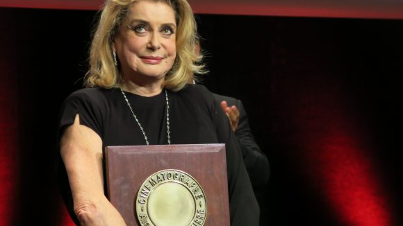 Deneuve prix lumière 2016