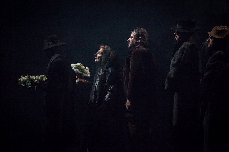 “Tableau d’une exécution” – Mise en scène Claudia Stavisky © Simon Gosselin