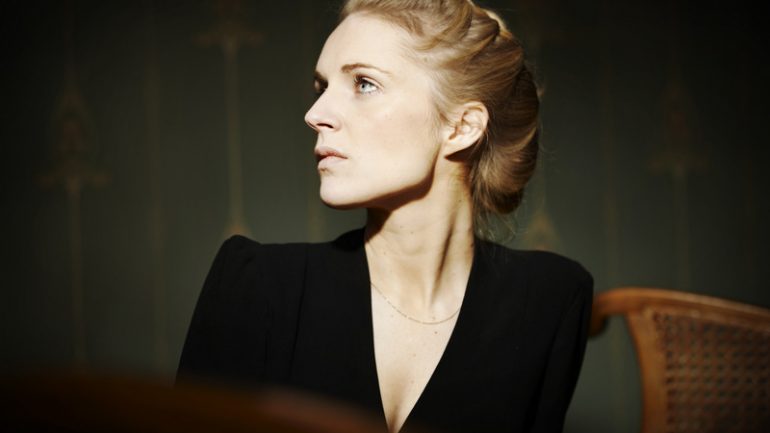 Agnes Obel