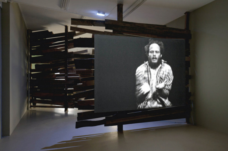 Joachim Koester – Tarantism (vue de l’exposition à l’IAC, décembre 2016). Courtesy galerie Jan Mot (Bruxelles) © Blaise Adilon