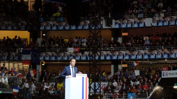 Emmanuel Macron Gerland tribune