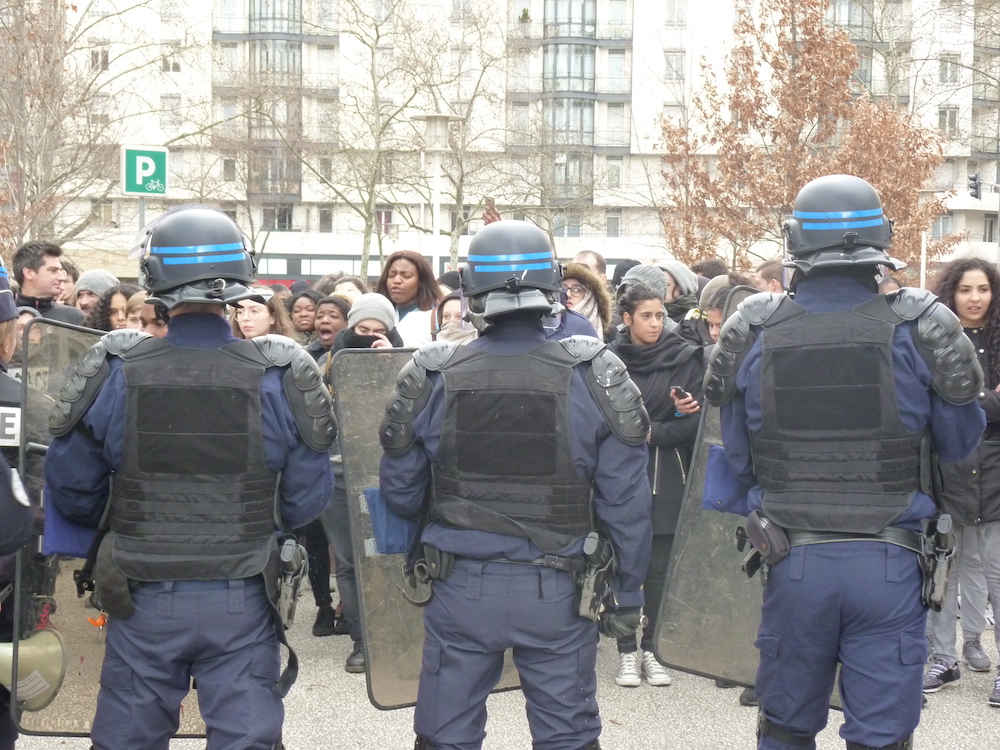 Les manifestants ont occupé la place place Stalingrad