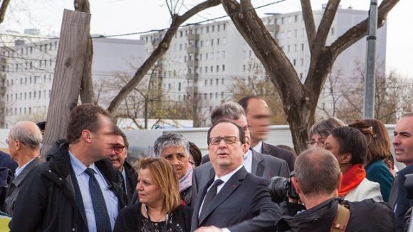 Francois Hollande Vaulx en Velin