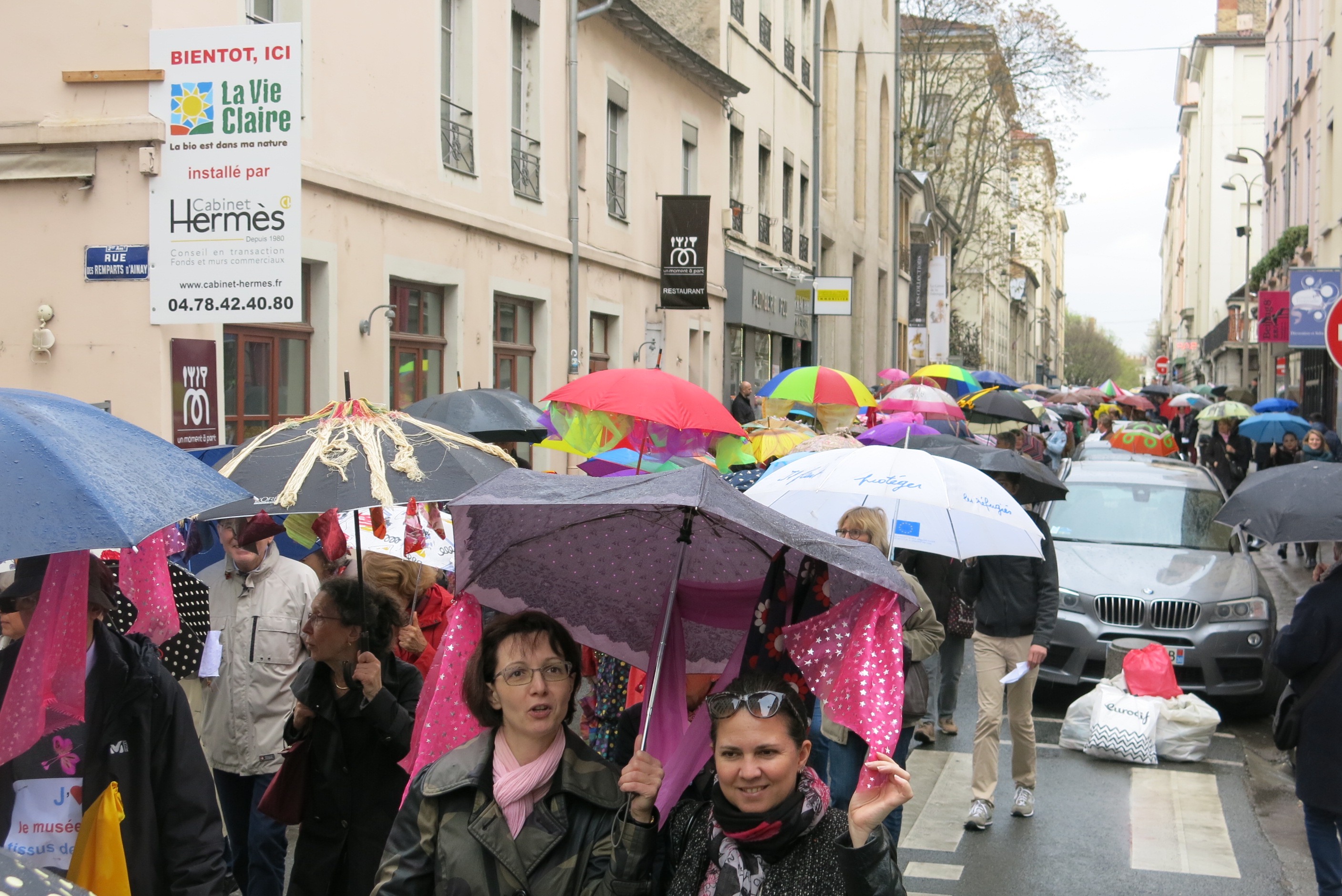 Marche festive pour le Musée des Tissus à Lyon