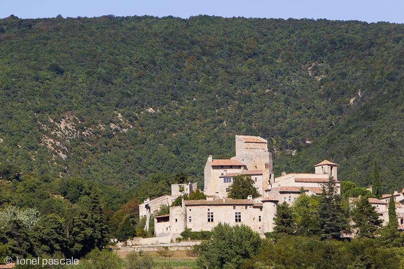 Vue du Poët-Laval © L. Pascale / Drôme Tourisme