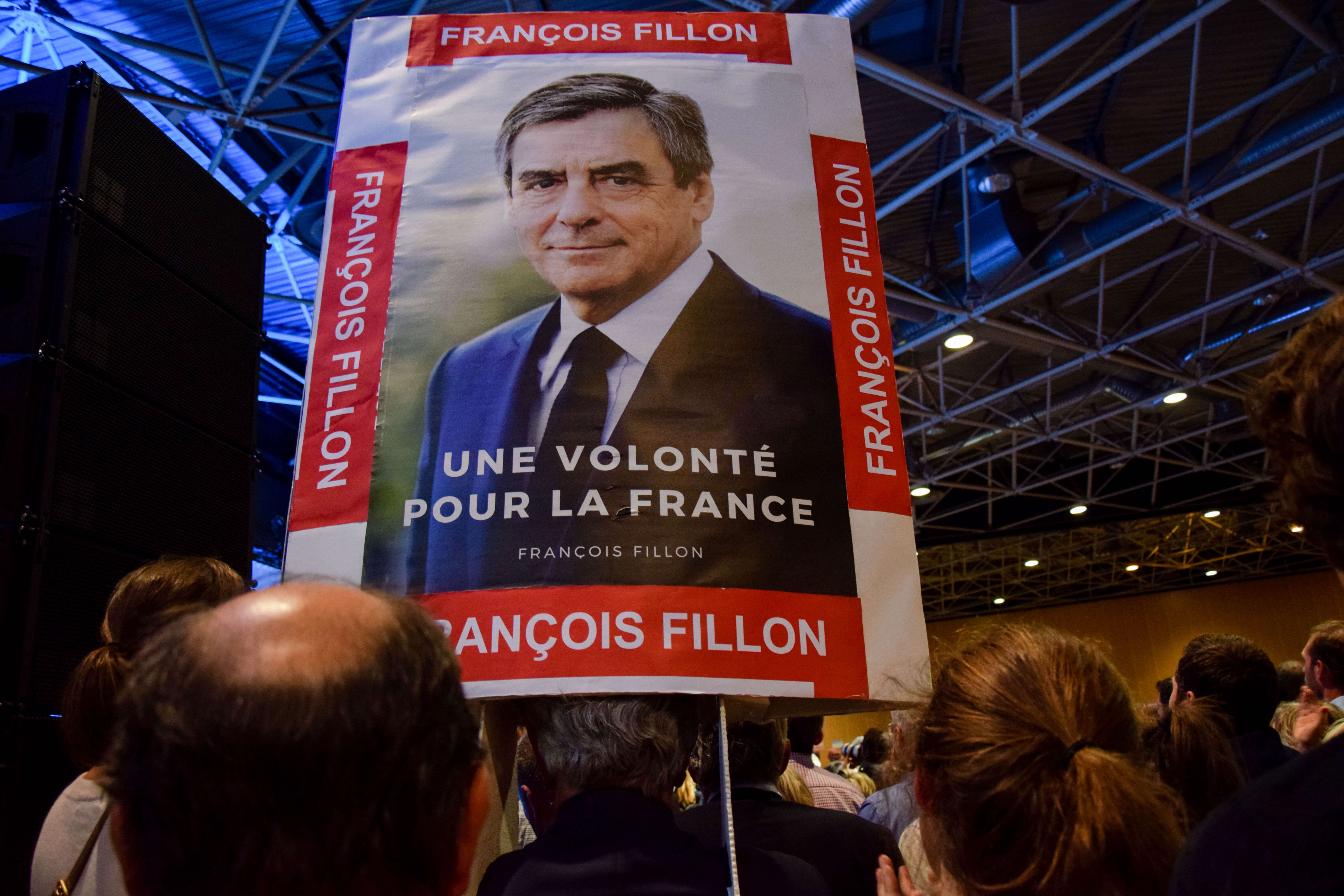Plus de 7 000 personnes étaient présentes au meeting de François Fillon au parc Eurexpo.