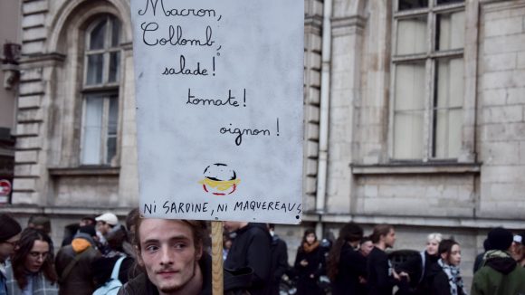 Manifestation extrême gauche place des Terreaux