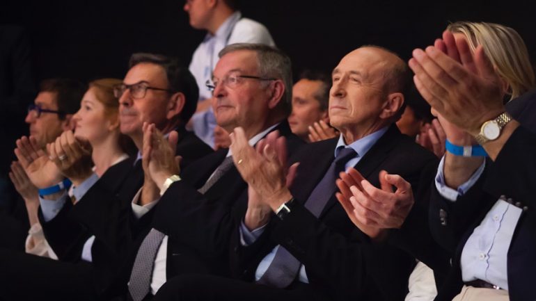 Gérard Collomb en meeting à Villeurbanne